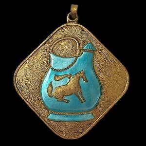 Vintage Chinese Peking Enamel Cloisonné Pendant